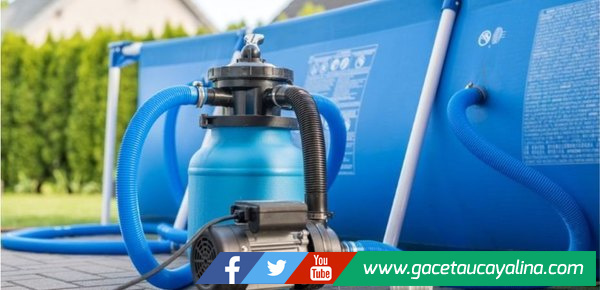Cómo se usa el filtro de piscina para mantener el agua cristalina