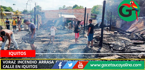 Voraz incendio arrasa cuatro viviendas y deja familias en la calle en Iquitos