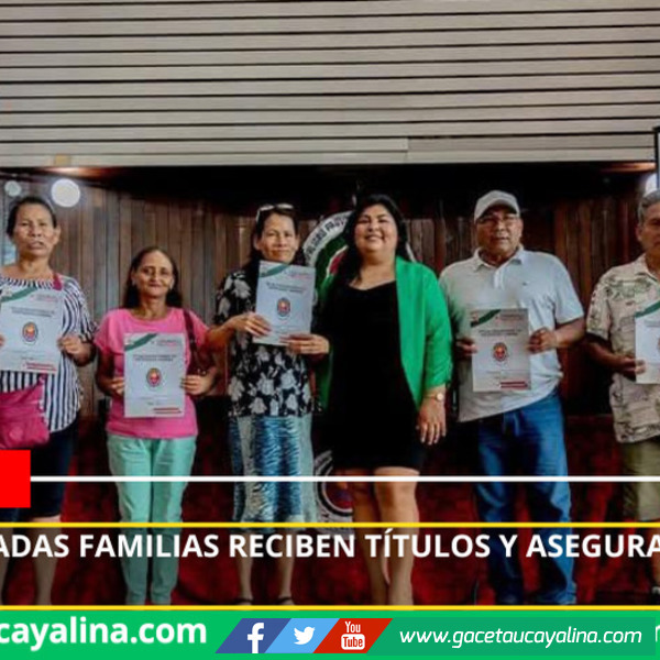 Tras tres décadas familias reciben títulos y aseguran propiedad definitiva.
