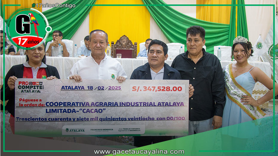 Alcalde de Atalaya entrega fondos para desarrollo con Procompite