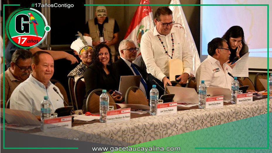 Alcalde de Atalaya participa en sesión del CONADIF en Pucallpa