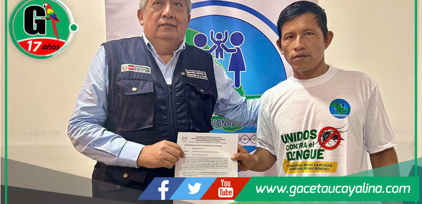 Agente comunitario Alex Soria se convierte en enfermero gracias a Ocho Sur