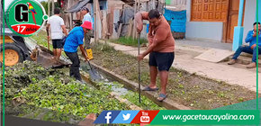 Municipalidad de Ucayali - Contamana limpia calles afectadas