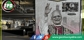 Equipo dedica un mural al papa