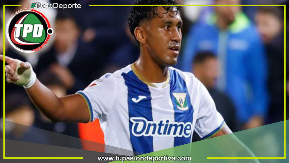 Renato Tapia se quedó sin equipo otra vez