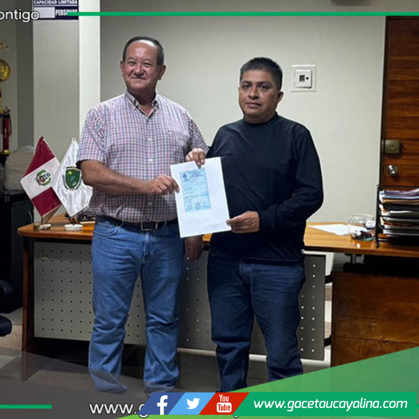 Sepahua inicia mejoramiento de calles con petróleo gestionado