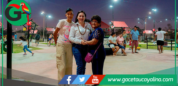 Alcaldesa Janet Castagne inaugura la anhelada Plaza josé olaya