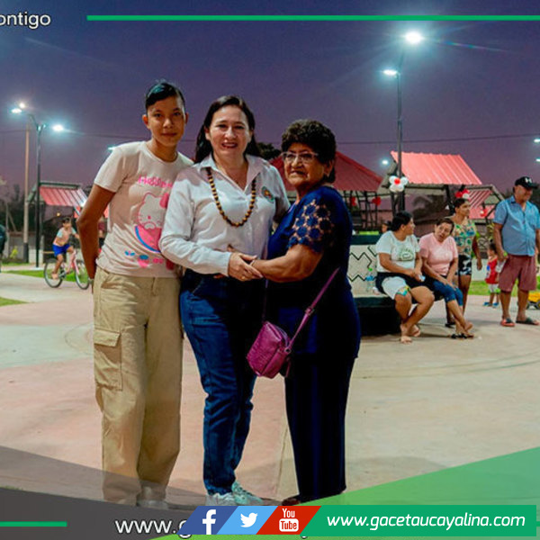 Alcaldesa Janet Castagne inaugura la anhelada Plaza josé olaya
