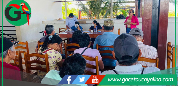 Adultos mayores pasan despistaje gratuito de TBC en Contamana