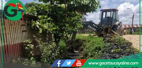 Municipalidad refuerza descolmatación en pasaje Samuel Barsezath Contamana