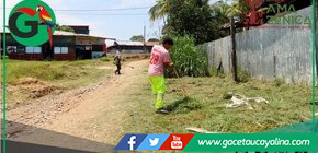 Municipalidad de Ucayali mantiene áreas verdes en barrio Los Jardines